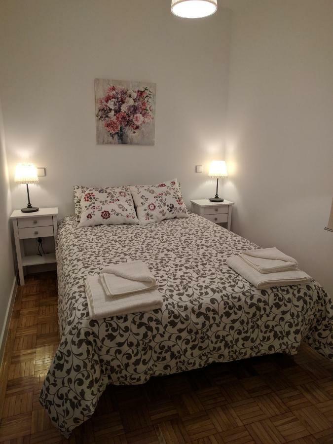 Gran Apartamento Cerca de Atocha Apartment Madrid Bagian luar foto