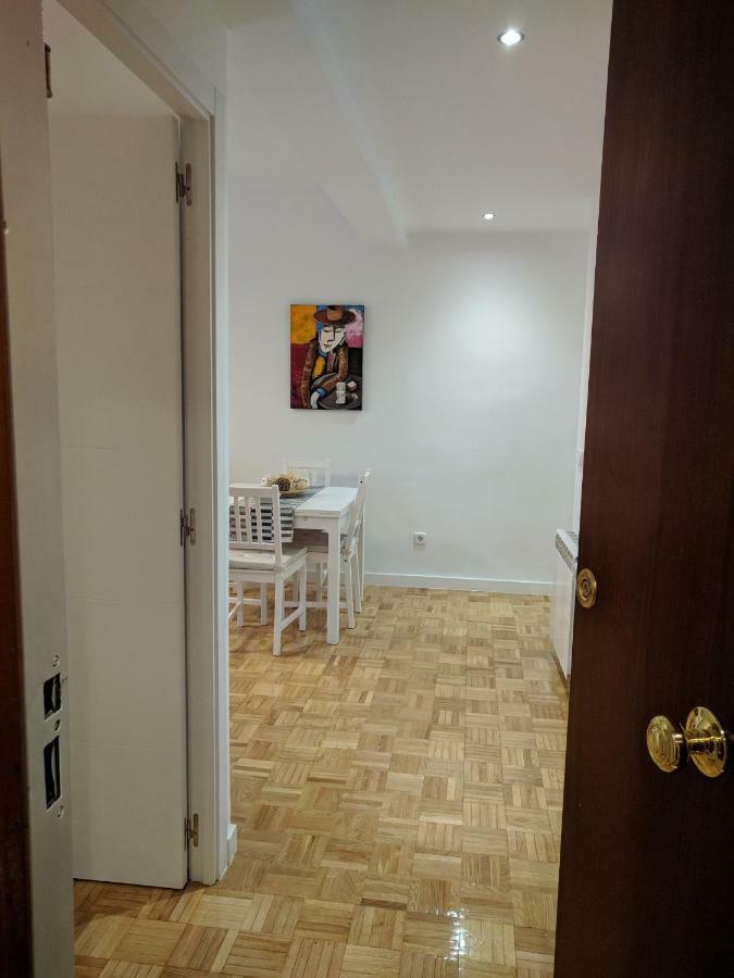 Gran Apartamento Cerca de Atocha Apartment Madrid Bagian luar foto